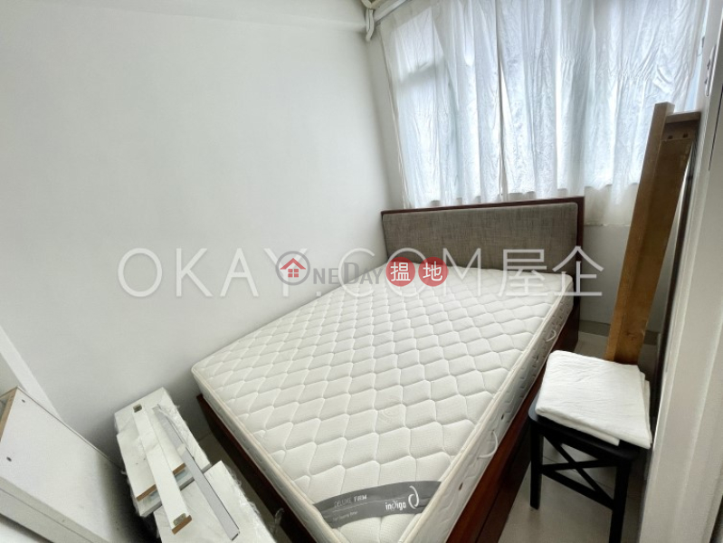 Practical 1 bedroom on high floor with rooftop | Rental | 175 Queen\'s Road West 皇后大道西 175 號 Rental Listings