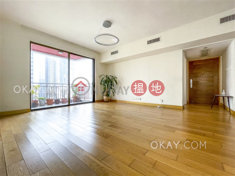 Exquisite 3 bedroom with balcony & parking | For Sale | Amber Garden 安碧苑 _0