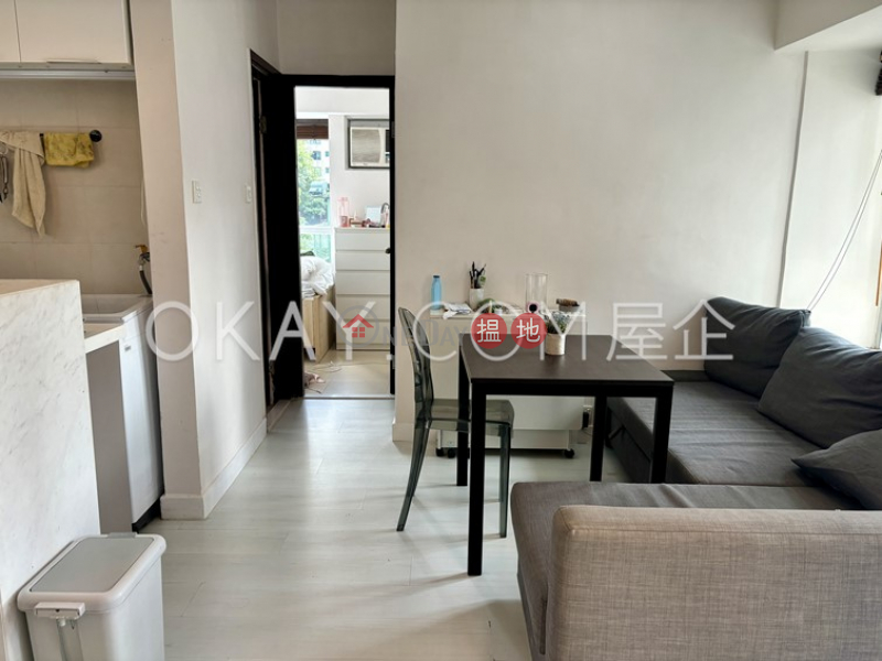 Property Search Hong Kong | OneDay | Residential Sales Listings | Tasteful 2 bedroom in Mid-levels West | For Sale