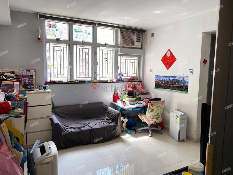 Property Search Hong Kong | OneDay | Residential Sales Listings | Block 6 Fullview Garden | 3 bedroom Mid Floor Flat for Sale