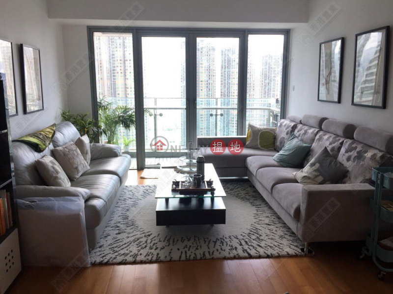 HK$ 28M The Harbourside Tower 3 Yau Tsim Mong | Two bedrooms, one suite, and one study in The Harbourside