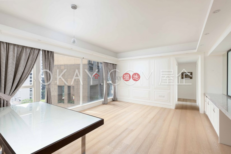 Beautiful 3 bedroom in Mid-levels Central | Rental | Valverde 蔚皇居 Rental Listings