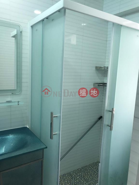 Flat for Rent in Johnston Court, Wan Chai, 28-34 Johnston Road | Wan Chai District Hong Kong Rental HK$ 18,000/ month