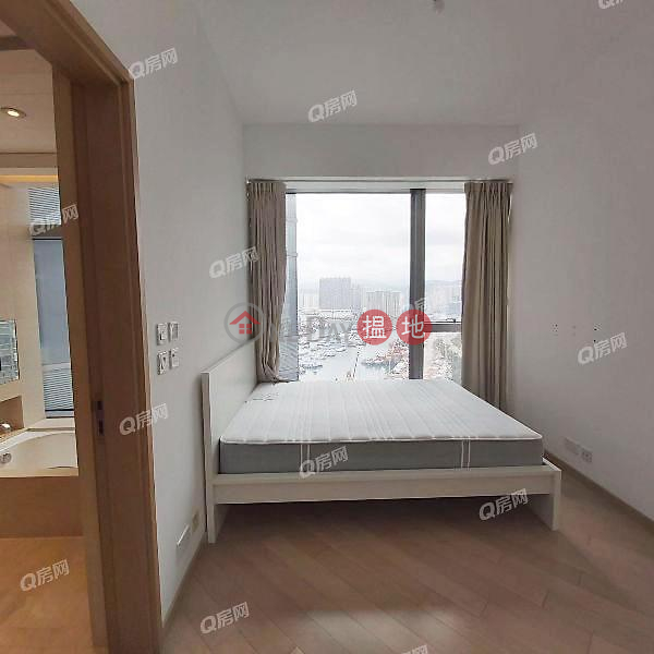 Property Search Hong Kong | OneDay | Residential | Rental Listings | The Cullinan | 3 bedroom High Floor Flat for Rent
