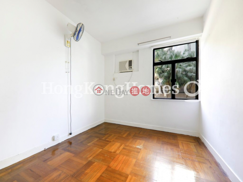 3 Bedroom Family Unit for Rent at Beverly Court | 2C Shiu Fai Terrace | Wan Chai District, Hong Kong | Rental, HK$ 35,000/ month