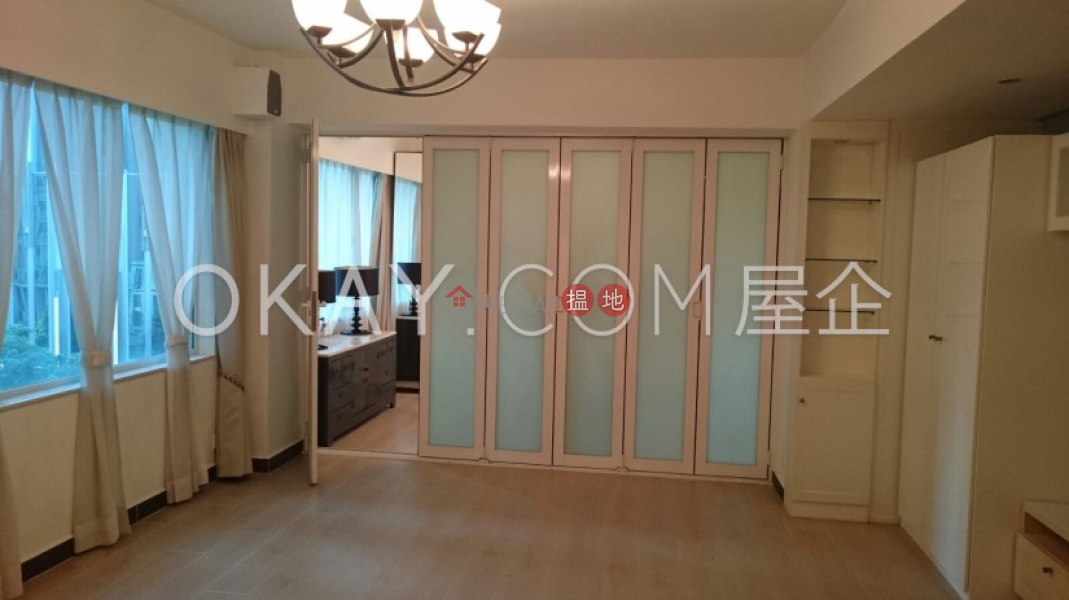 Lok Go Building | Middle | Residential Rental Listings | HK$ 26,800/ month