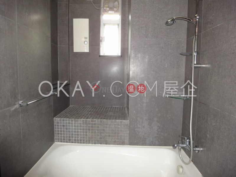 HK$ 62,000/ 月-晨光大廈中區|3房2廁,實用率高,露台晨光大廈出租單位