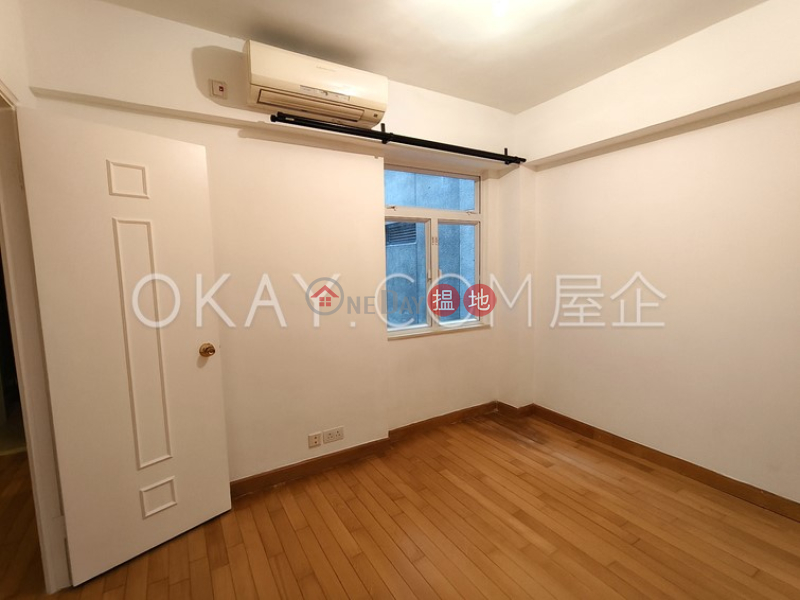 Cozy 1 bedroom in Wan Chai | Rental, Wing Cheong Building 永昌大廈 Rental Listings | Wan Chai District (OKAY-R373645)