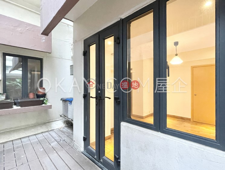 Property Search Hong Kong | OneDay | Residential | Rental Listings | Elegant 2 bedroom with terrace | Rental