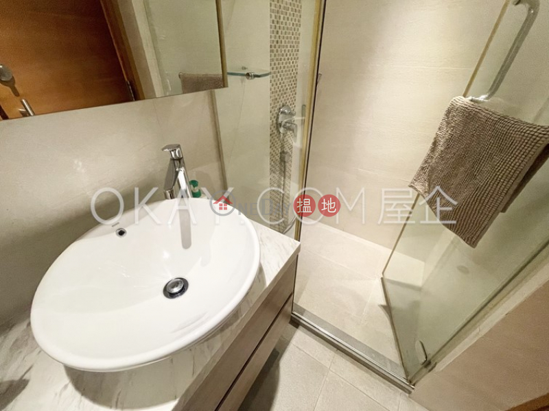 1房2廁怡輝苑出租單位|灣仔區怡輝苑(Mayfair Court)出租樓盤 (OKAY-R46235)