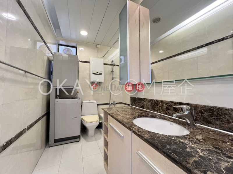 Elegant 3 bedroom with parking | Rental, Villa Rocha 樂翠台 Rental Listings | Wan Chai District (OKAY-R28248)