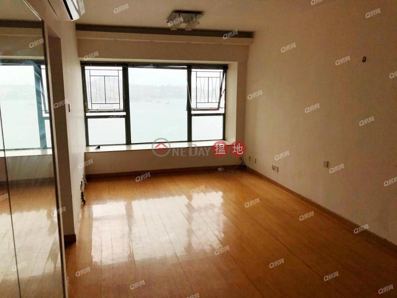 Property Search Hong Kong | OneDay | Residential | Rental Listings | Tower 6 Island Resort | 3 bedroom Mid Floor Flat for Rent