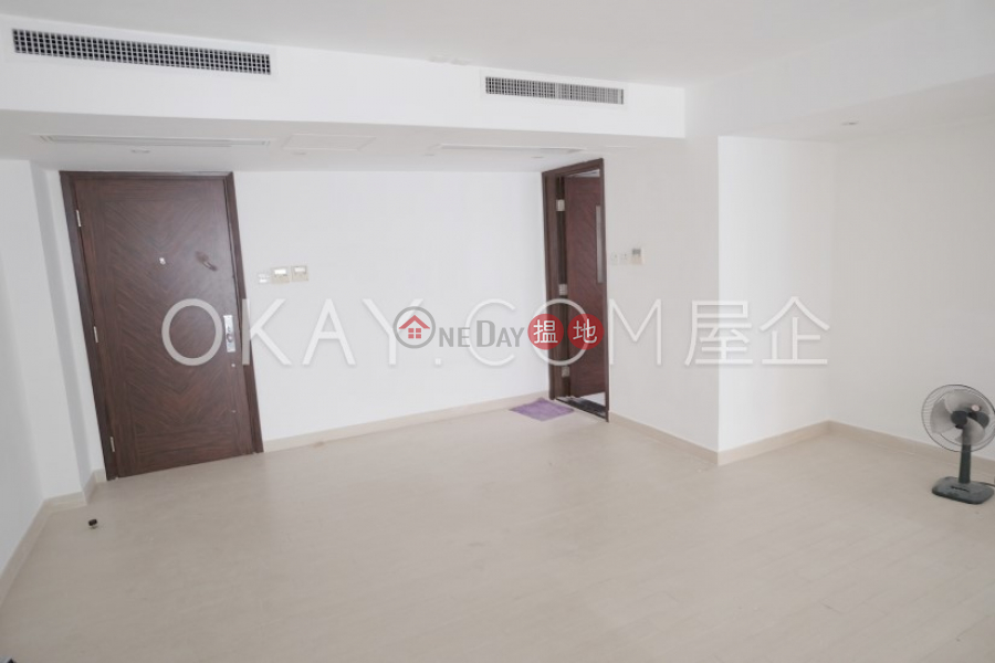 Property Search Hong Kong | OneDay | Residential Rental Listings Elegant 2 bedroom on high floor with terrace & balcony | Rental