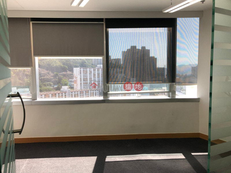 Stunning interior design, panoramic views, ready to rent and use, grand lobby. | Ever Gain Plaza Tower 1 永得利廣場座 1座 Rental Listings