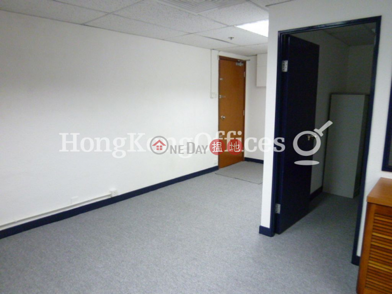 Property Search Hong Kong | OneDay | Office / Commercial Property | Rental Listings Office Unit for Rent at Hollywood Centre