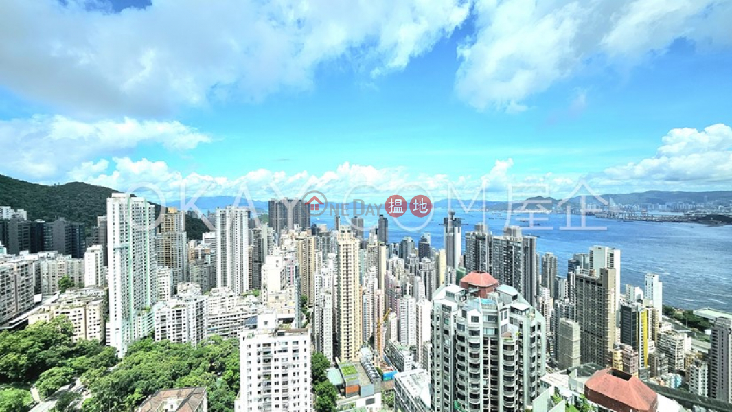 HK$ 36,000/ month 2 Park Road Western District Luxurious 2 bedroom on high floor with balcony | Rental