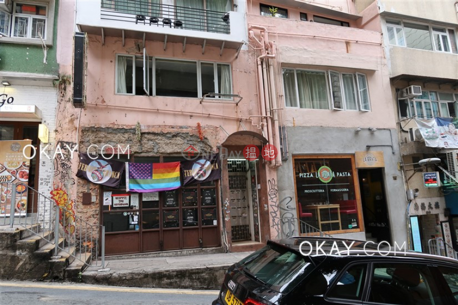 1房1廁,實用率高,極高層《奧卑利街11-13號出售單位》-11-13奧卑利街 | 中區香港-出售-HK$ 1,100萬