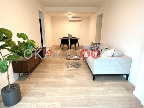 Elegant 2 bedroom on high floor with parking | Rental | Hillsborough Court 曉峰閣 _0