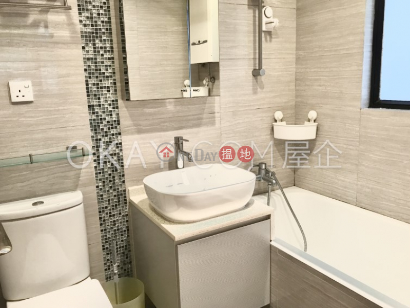 Gorgeous 3 bedroom in Happy Valley | Rental | King\'s Court 金翠樓 Rental Listings