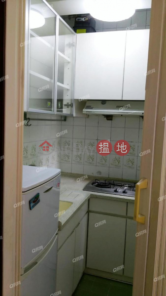 Wah Po Building | Middle | Residential, Rental Listings HK$ 11,000/ month