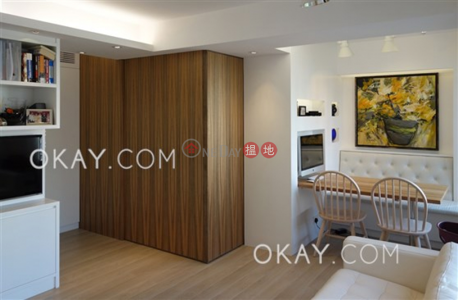 Cozy 1 bedroom in Sheung Wan | For Sale 41-49 Aberdeen Street | Central District | Hong Kong | Sales | HK$ 9M