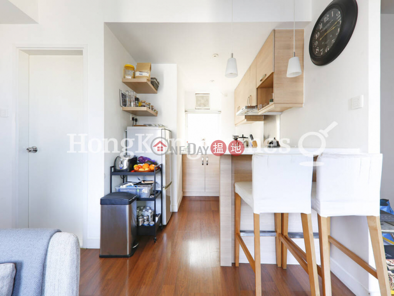 HK$ 30,000/ month, On Fung Building Western District 1 Bed Unit for Rent at On Fung Building