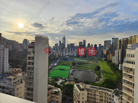 Open plan with legal rooftop room, King Kwong Mansion 景光樓 | Wan Chai District (M100093843)_0