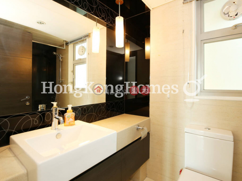 2 Bedroom Unit at Centre Place | For Sale, 1 High Street | Western District Hong Kong | Sales, HK$ 11.4M