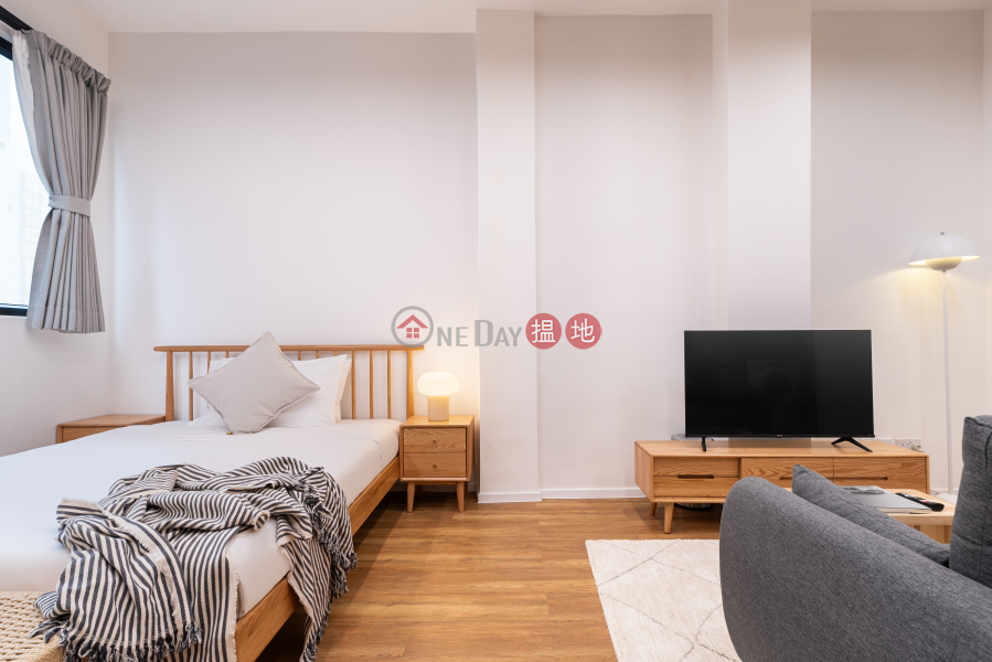 Studio Apartment in Central | 88 Hollywood Road | Central District, Hong Kong Rental, HK$ 26,800/ month