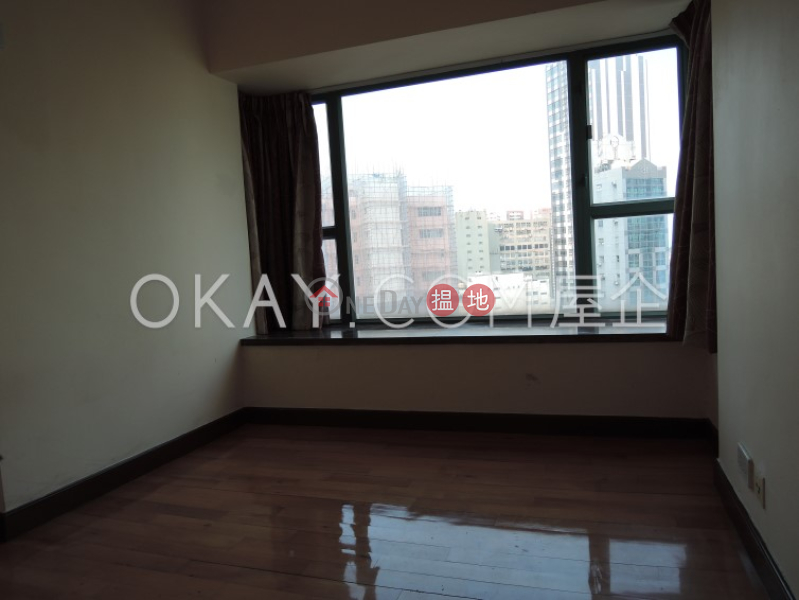 Property Search Hong Kong | OneDay | Residential, Sales Listings Intimate 3 bedroom on high floor | For Sale