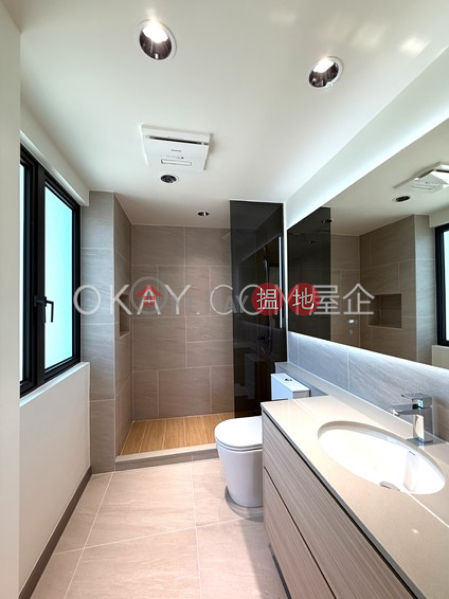 Luxurious house with sea views, rooftop & terrace | For Sale | 88 The Portofino 柏濤灣 88號 Sales Listings