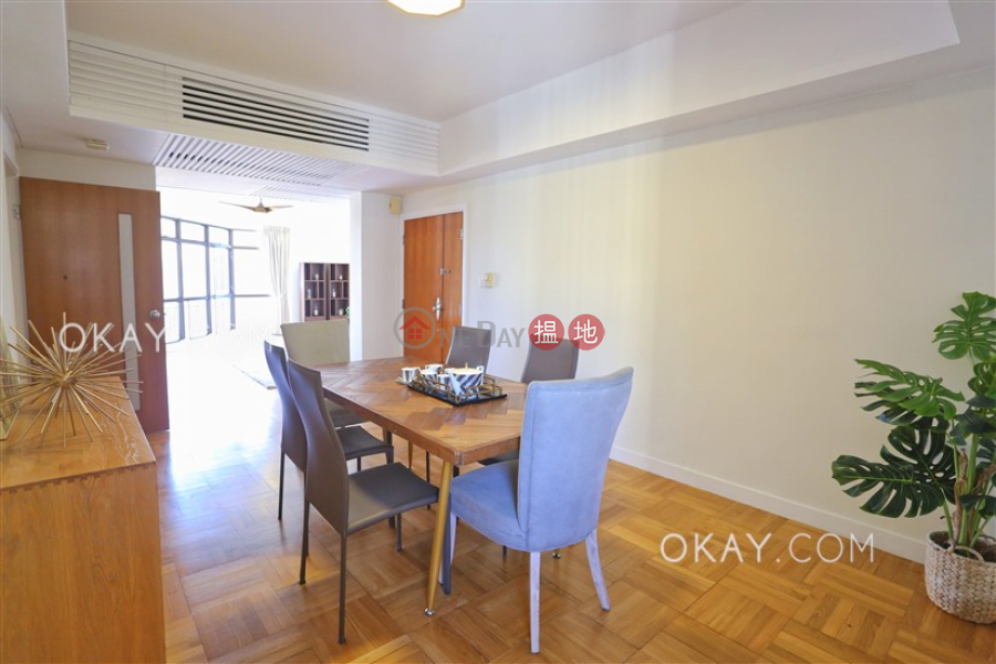 HK$ 86,000/ month | Bamboo Grove, Eastern District | Luxurious 3 bedroom with parking | Rental