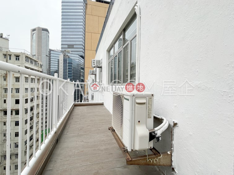 Intimate 2 bedroom on high floor with balcony | Rental | Great George Building 華登大廈 Rental Listings