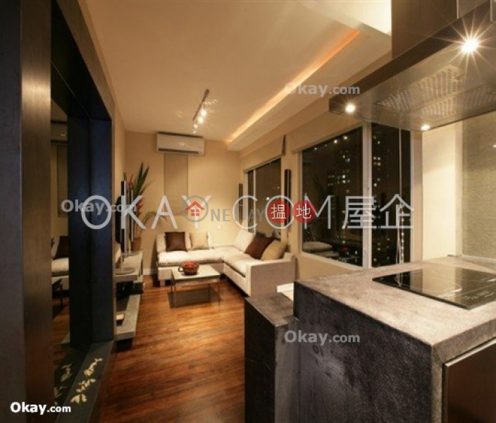 Intimate 1 bedroom on high floor with rooftop | Rental | Tai Ping Mansion 太平大廈 Rental Listings