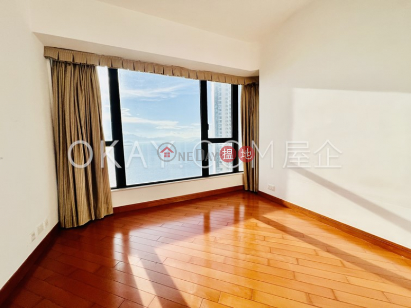HK$ 80,000/ month Phase 6 Residence Bel-Air Southern District | Luxurious 4 bed on high floor with balcony & parking | Rental
