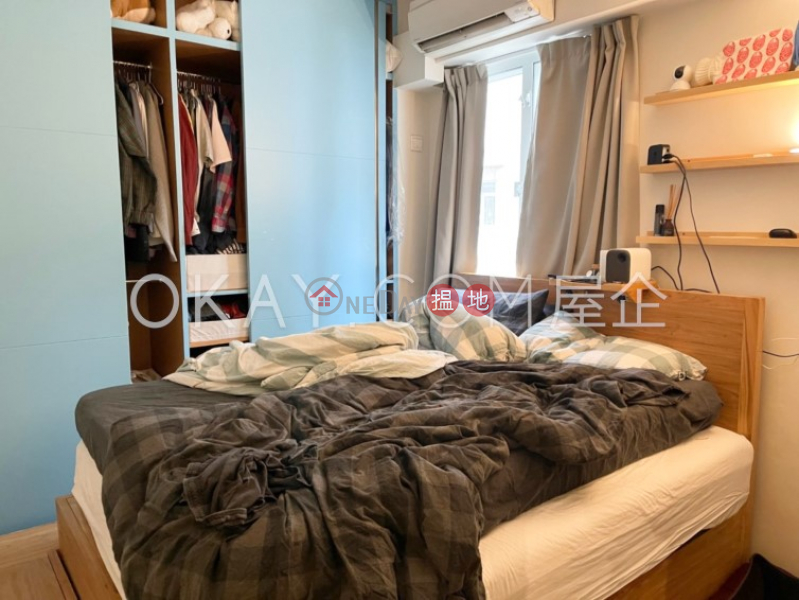Generous 2 bedroom in Sai Ying Pun | For Sale | Ko Shing Building 高陞大廈 Sales Listings