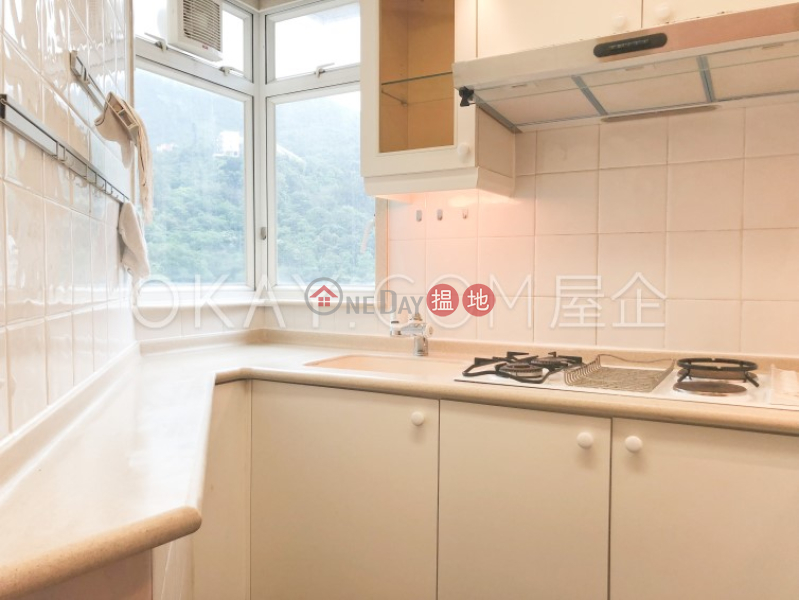 Tasteful 2 bedroom on high floor with parking | Rental | Le Cachet 嘉逸軒 Rental Listings
