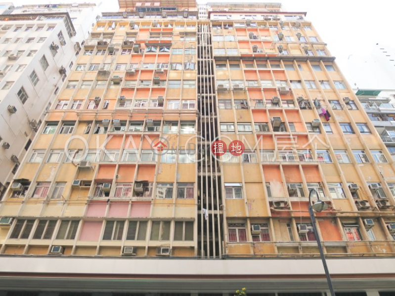 HK$ 1,180萬百德大廈-灣仔區-3房2廁,實用率高,露台《百德大廈出售單位》