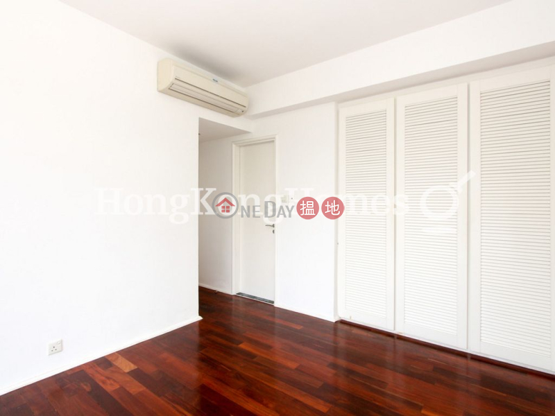 3 Bedroom Family Unit for Rent at The Rozlyn | The Rozlyn The Rozlyn Rental Listings