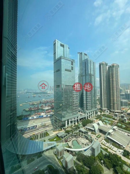 Property Search Hong Kong | OneDay | Residential, Sales Listings | Self-made duplex with two bedrooms, one suite, and one study in The Harbourside