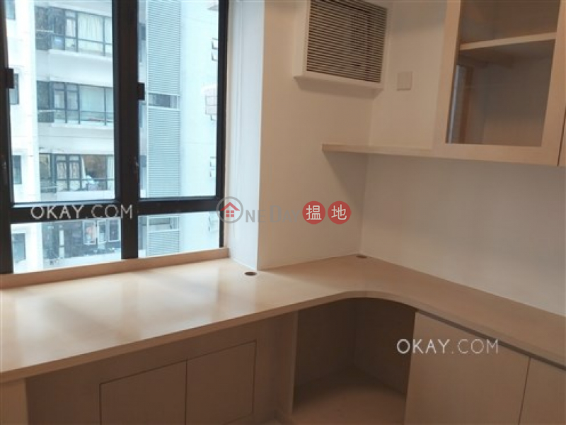 Charming 3 bedroom in Mid-levels West | Rental | 8 Robinson Road | Western District Hong Kong Rental HK$ 35,000/ month