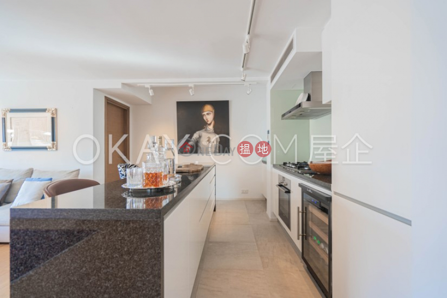 Lovely 3 bedroom on high floor with rooftop & balcony | Rental 33 Consort Rise | Western District Hong Kong | Rental, HK$ 75,000/ month