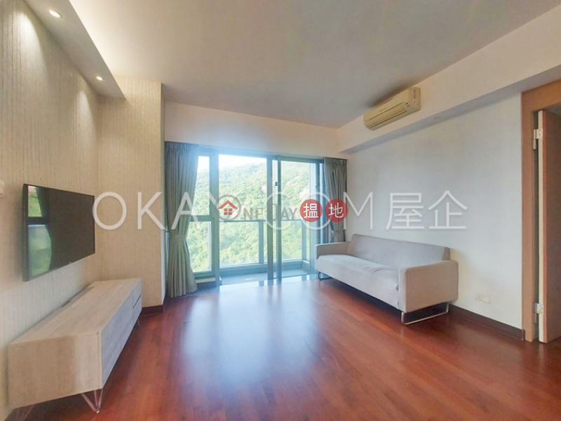 Charming 3 bedroom on high floor with balcony & parking | Rental | Serenade 上林 Rental Listings