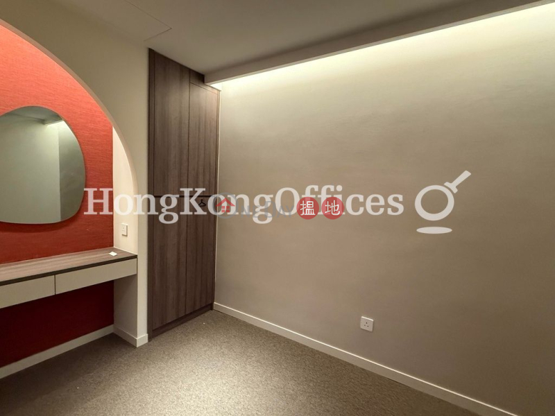 Property Search Hong Kong | OneDay | Office / Commercial Property, Rental Listings Office Unit for Rent at Island Beverley