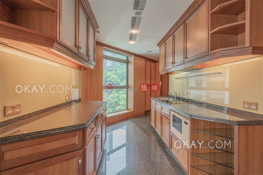 Property Search Hong Kong | OneDay | Residential Sales Listings | Luxurious 3 bedroom in Mid-levels Central | For Sale