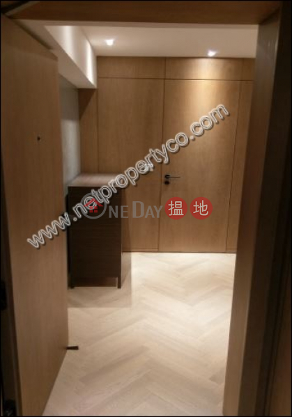 HK$ 29,300/ month, Star Studios II Wan Chai District Nice decorated apartment for rent in Wan Chai