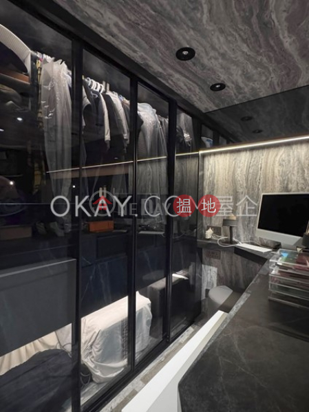 HK$ 32,000/ month, Sunrise House | Central District | Generous 2 bedroom in Central | Rental