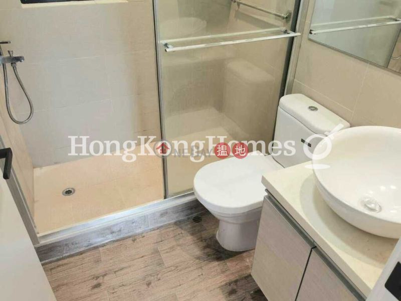 HK$ 20M | Primrose Court Western District | 3 Bedroom Family Unit at Primrose Court | For Sale