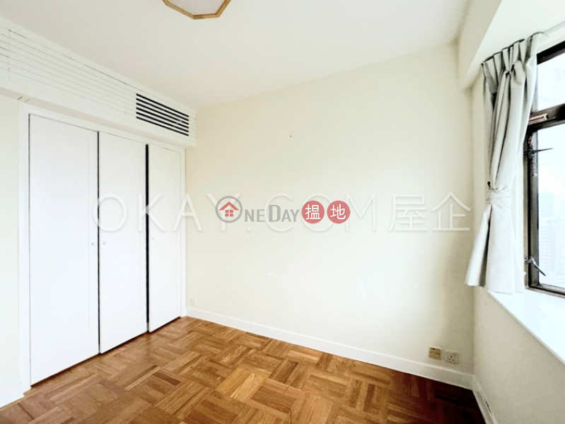 Rare 3 bedroom on high floor with parking | Rental | Bamboo Grove 竹林苑 Rental Listings