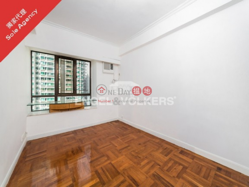 Property Search Hong Kong | OneDay | Residential Sales Listings Spacious high floor unit in Excelsior Court